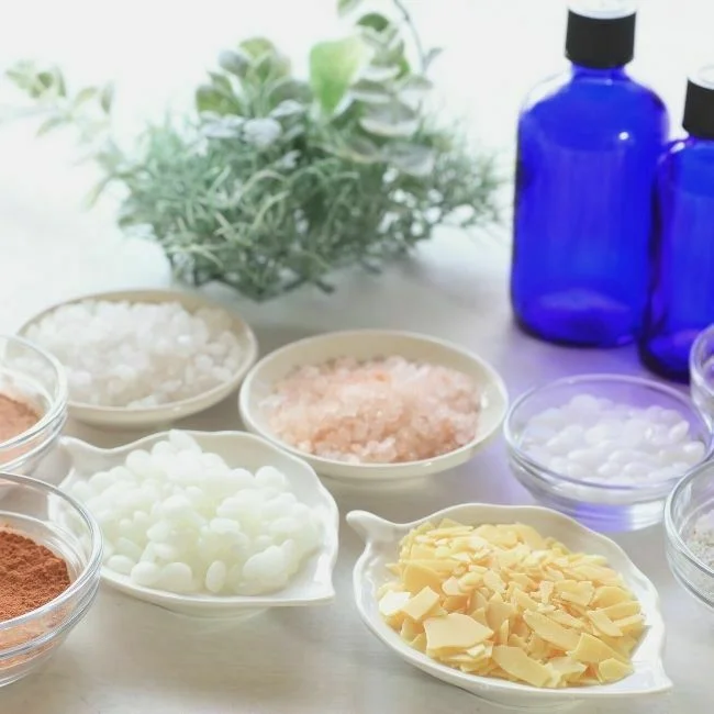 Best Cosmetic Raw Materials Supplier and Beauty Supplies Source In Canada & USA